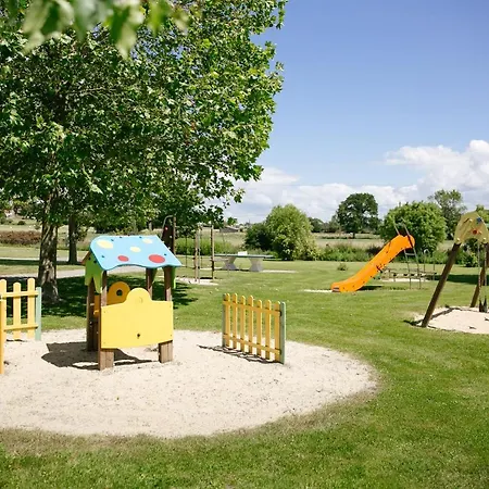 Camping Saint Michel 3*